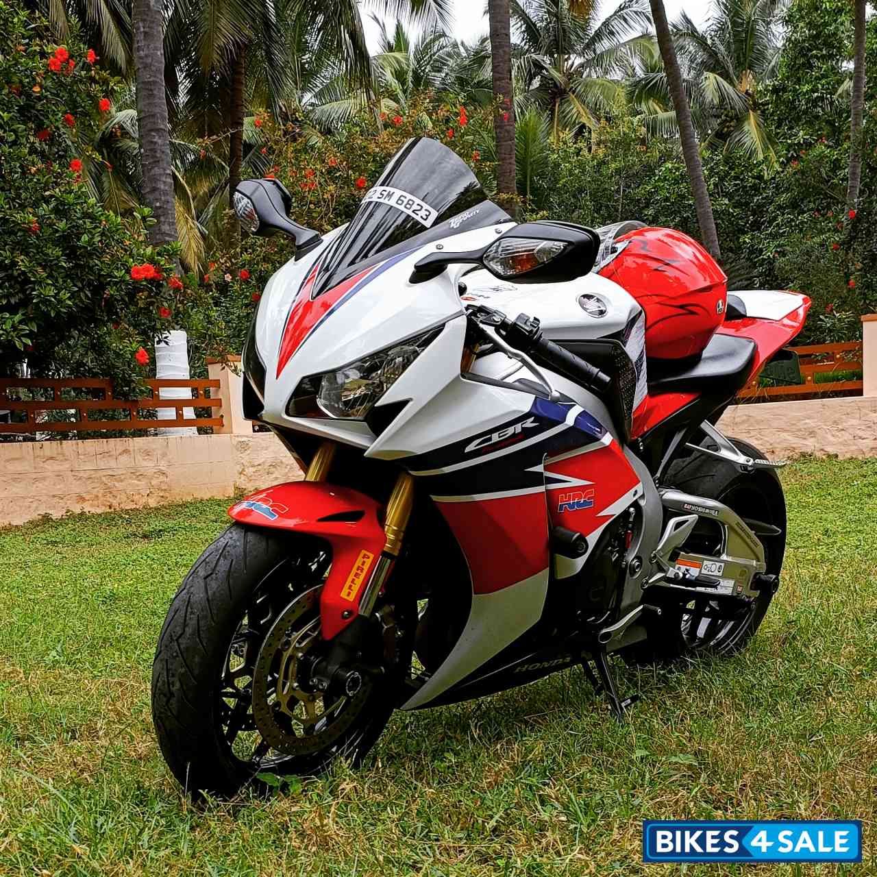 Honda CBR1000RR Fireblade