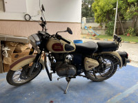 Royal Enfield Classic 500