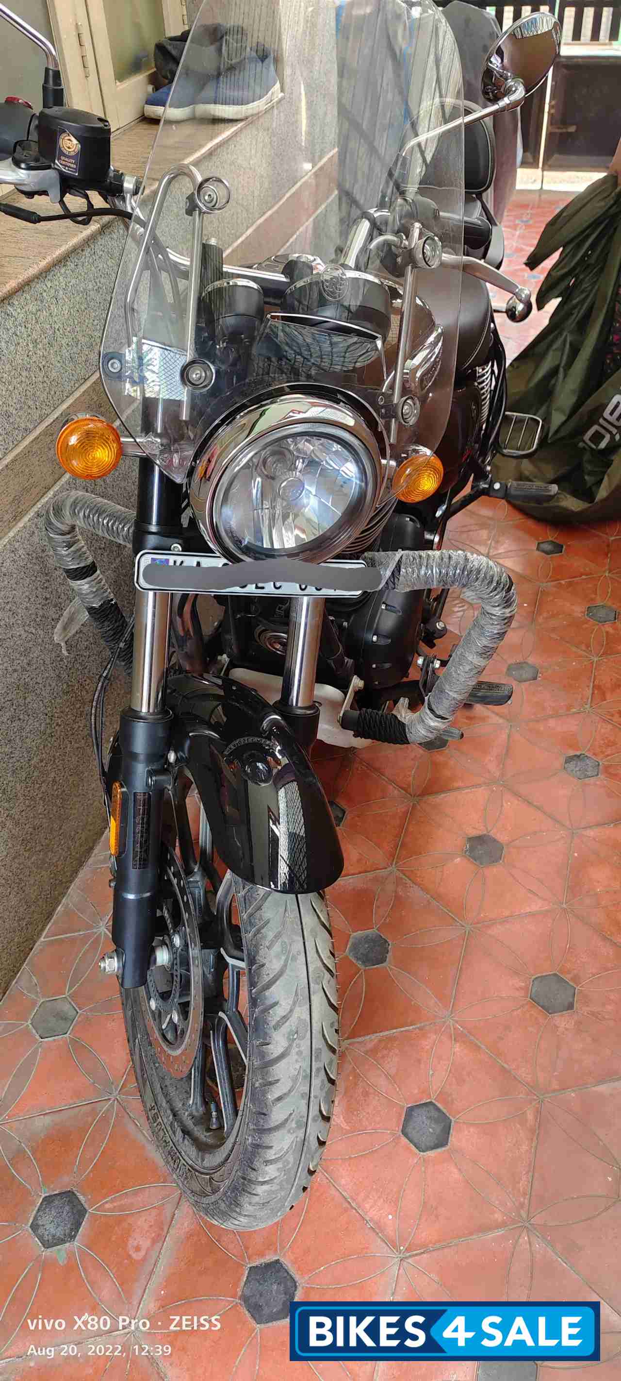 Brown Royal Enfield Meteor 350 Supernova