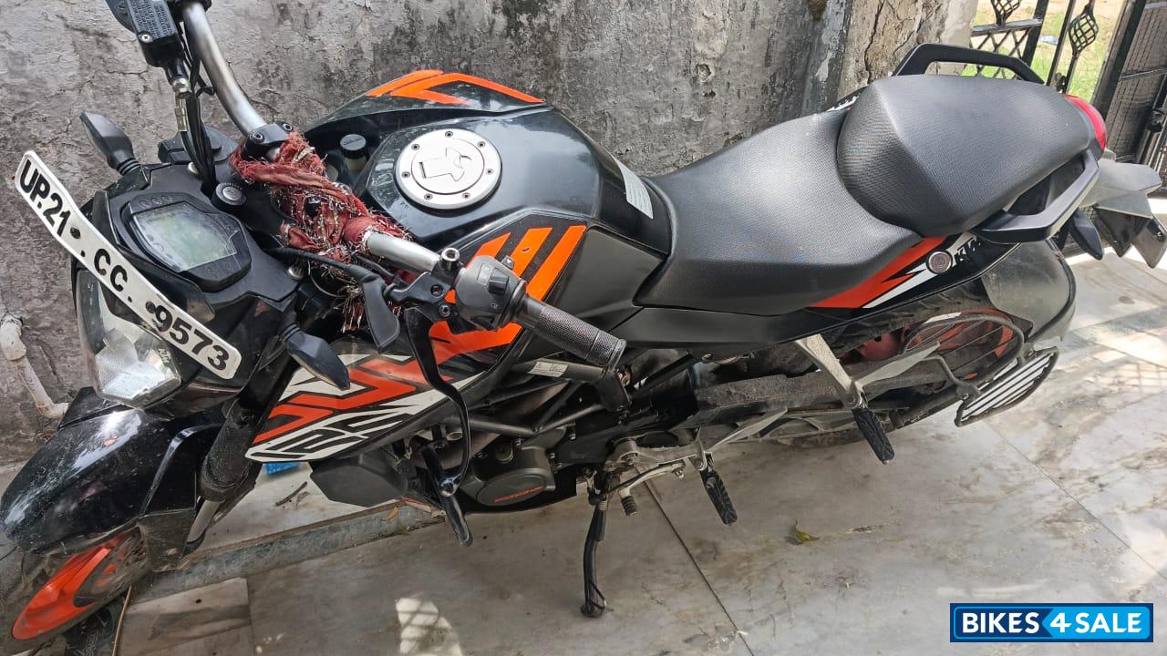 KTM Duke 125