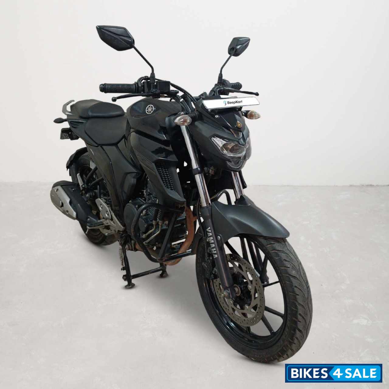 Yamaha FZ25