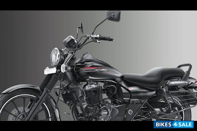 Bajaj Avenger Street 220