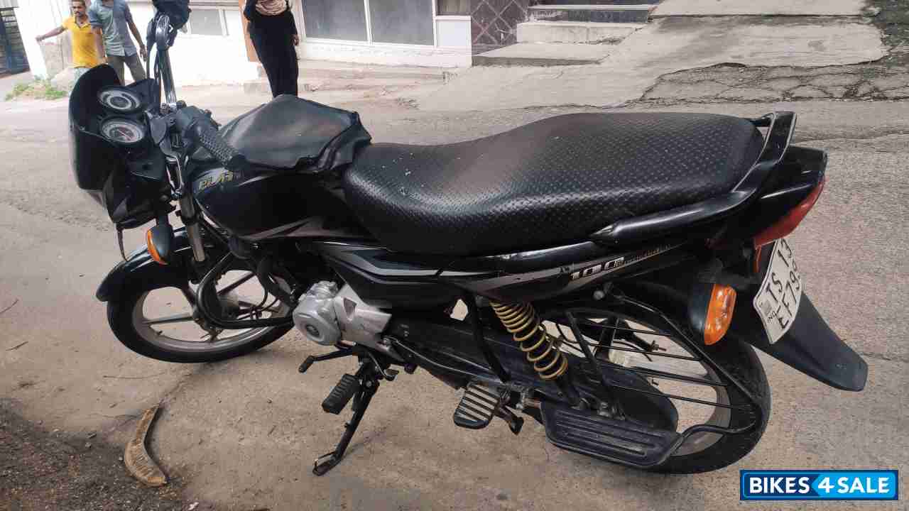 Black Bajaj Platina ComforTec Black Bajaj Platina ComforTec