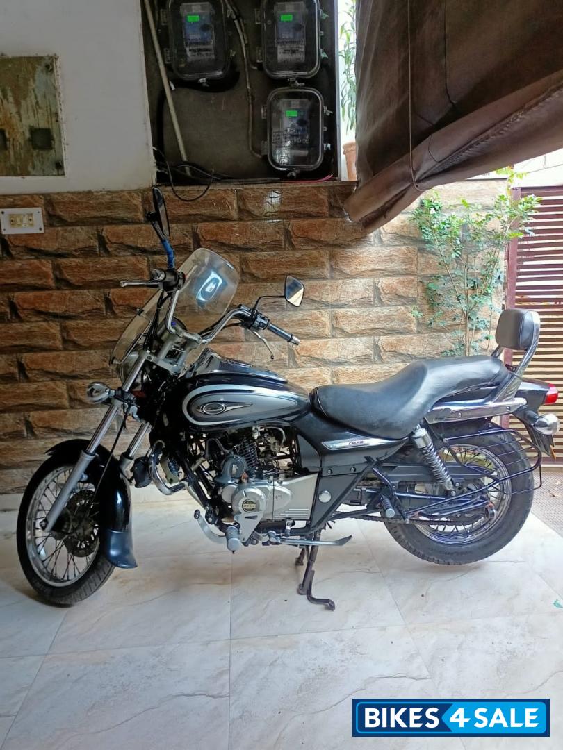 Bajaj Avenger Cruise 220