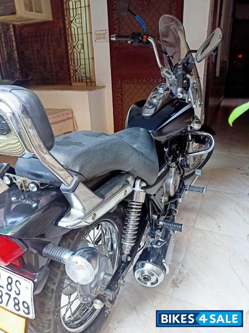 Bajaj Avenger Cruise 220