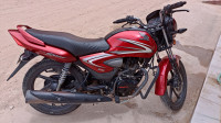 Metalic Red Honda CB Shine