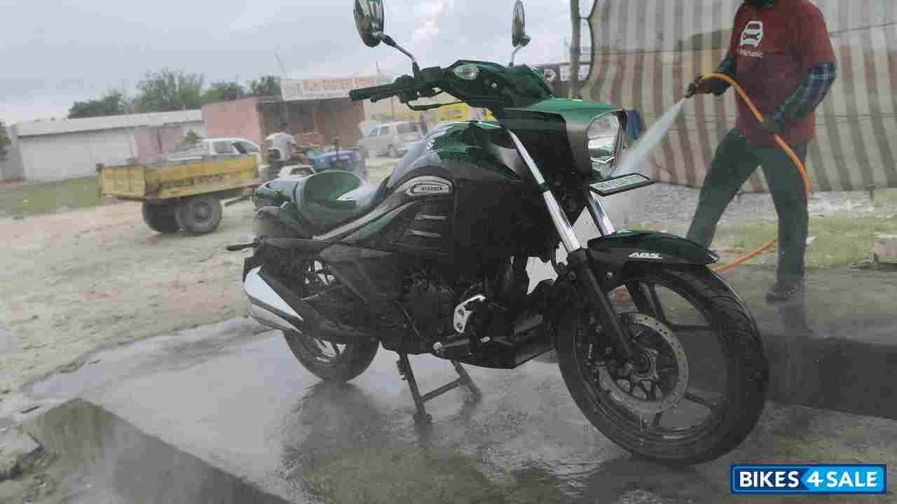 Suzuki Intruder 150
