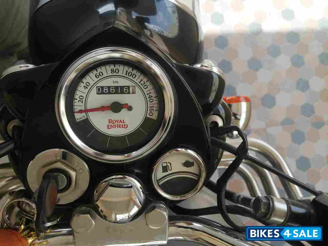 Gunmetal Grey Royal Enfield Classic 350 BS VI