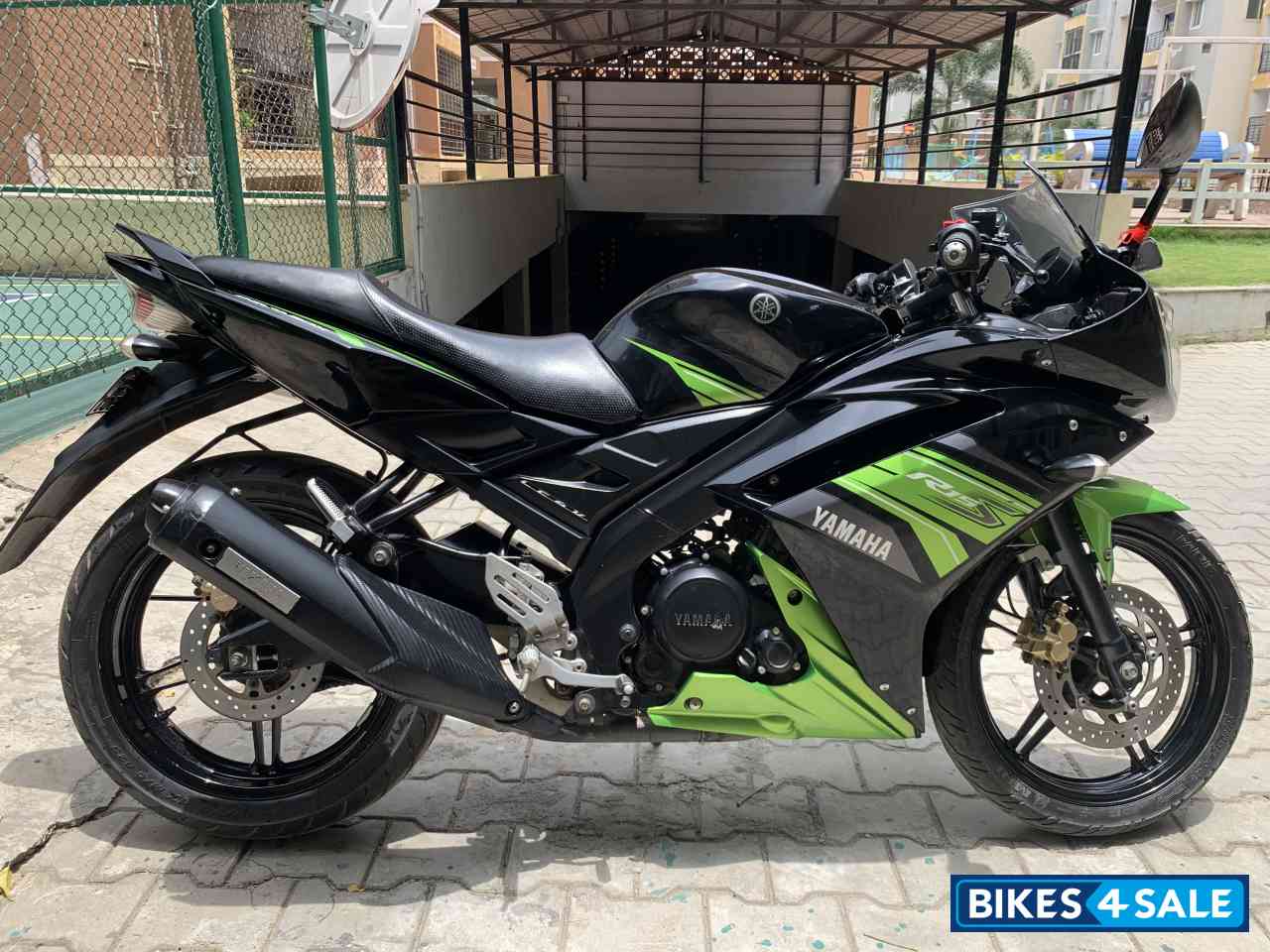 Black & Green Yamaha YZF R15 S