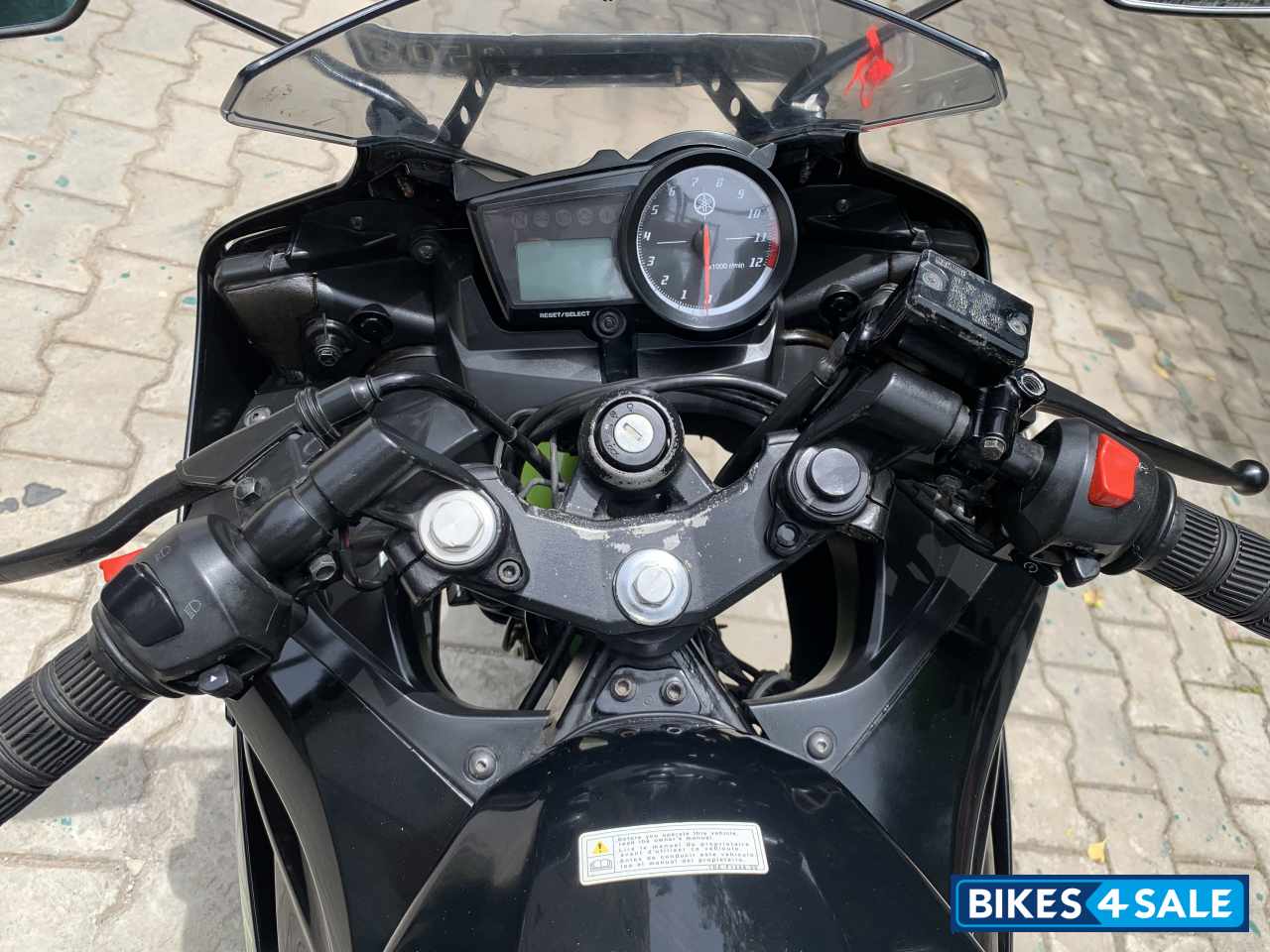 Black & Green Yamaha YZF R15 S Black & Green Yamaha YZF R15 S