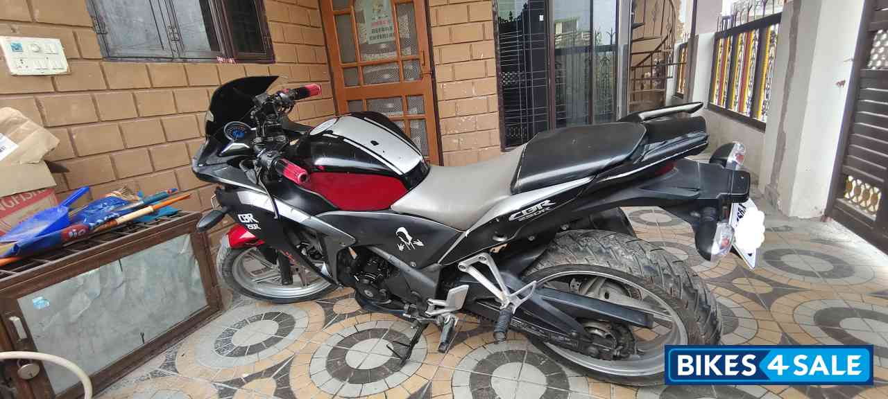 Honda CBR 250R
