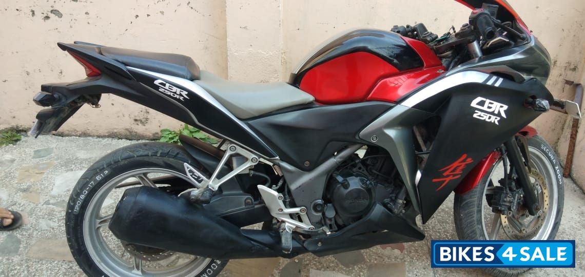 Honda CBR 250R