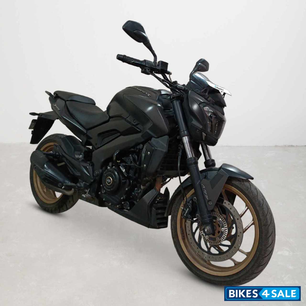 Bajaj Dominar 400
