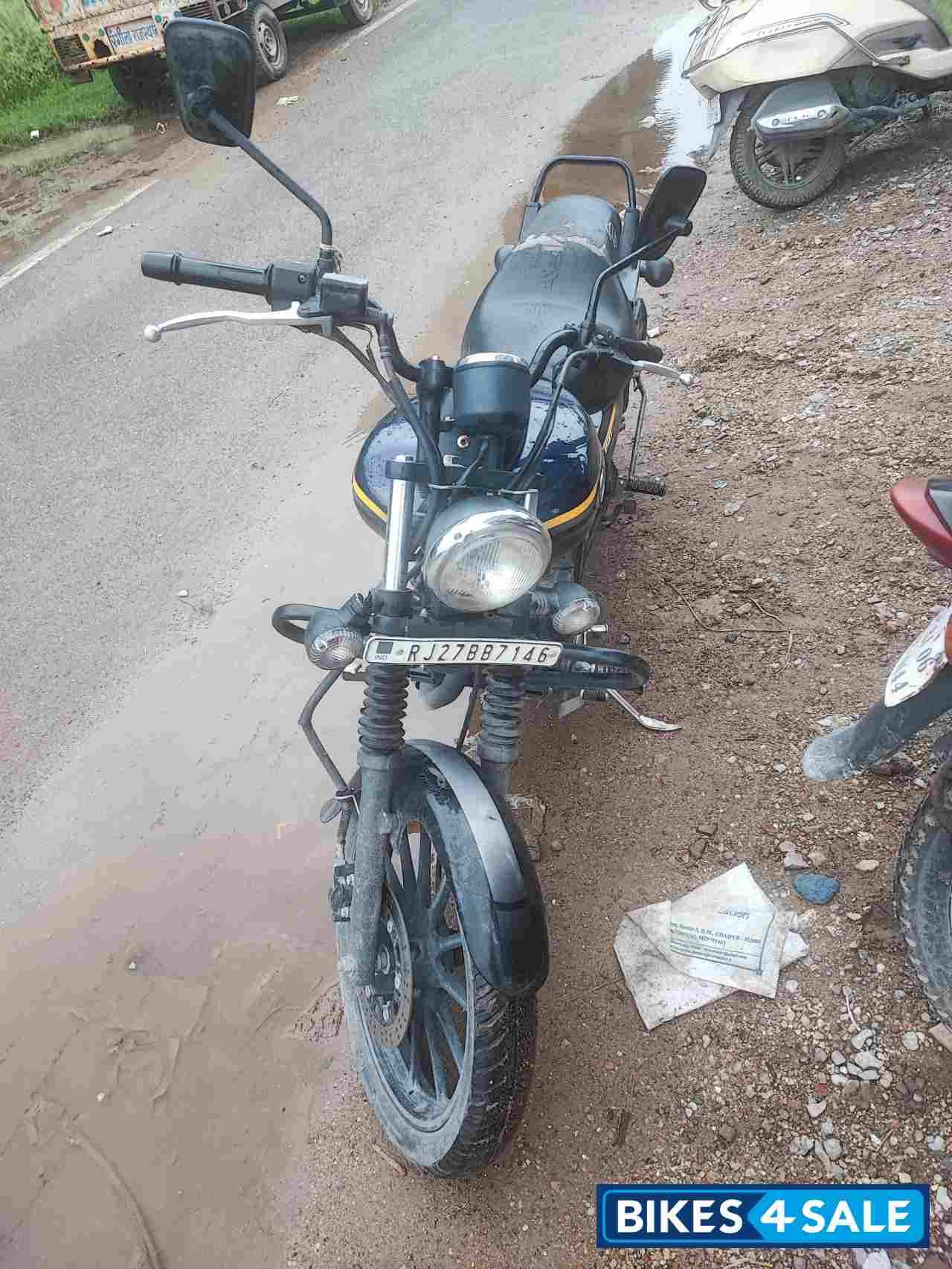 Bajaj Avenger Street 150