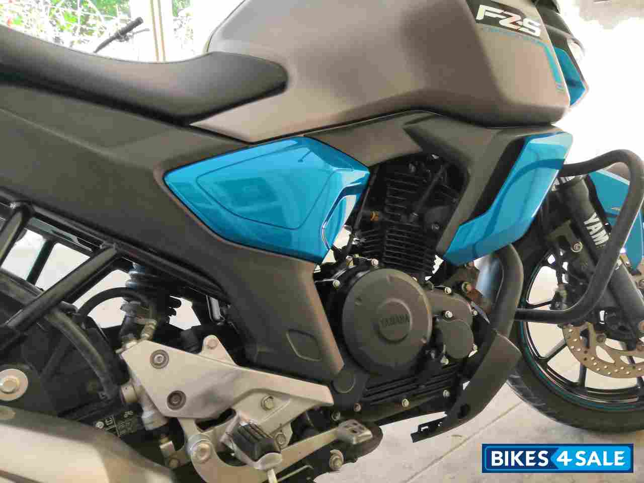 Grey Yamaha FZ-S FI V3