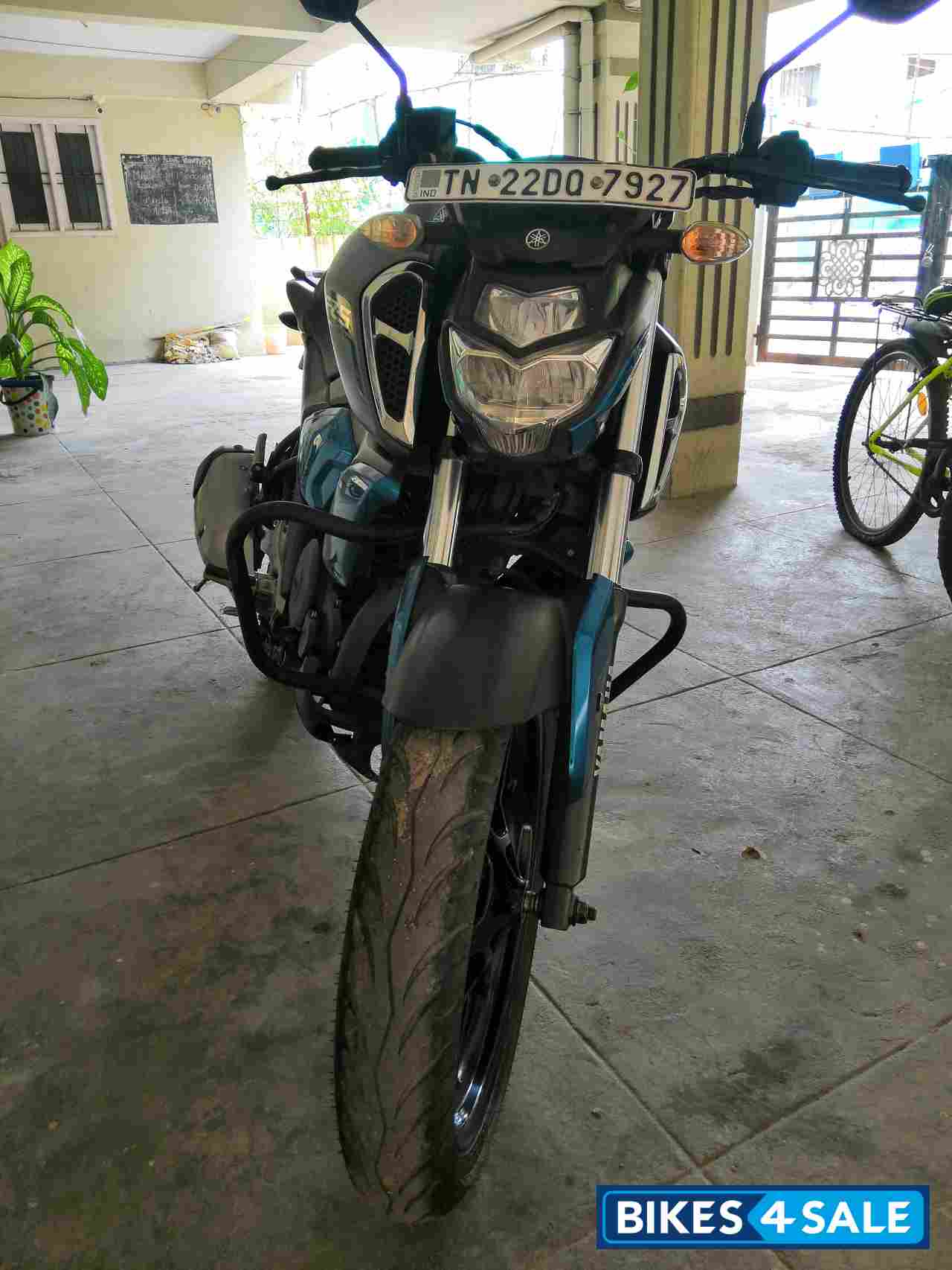 Grey Yamaha FZ-S FI V3