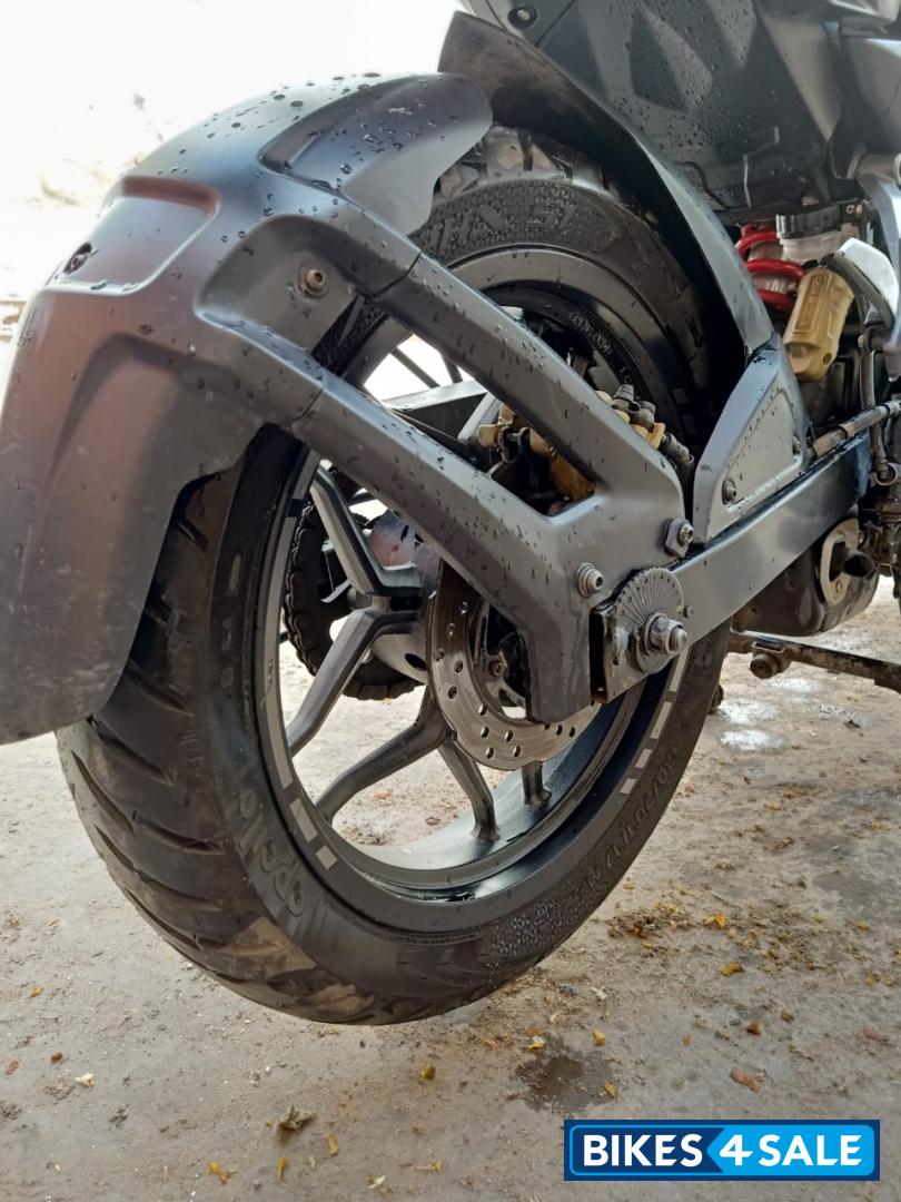 Black Bajaj Pulsar 200 NS ABS
