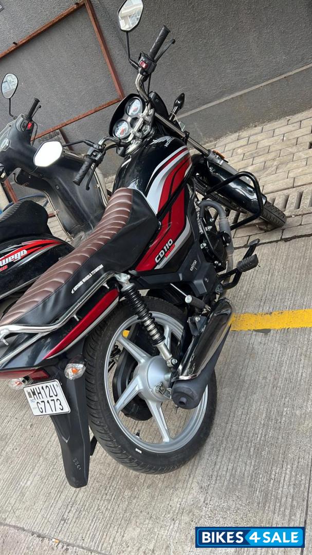 Black Red Honda CD 110 Dream