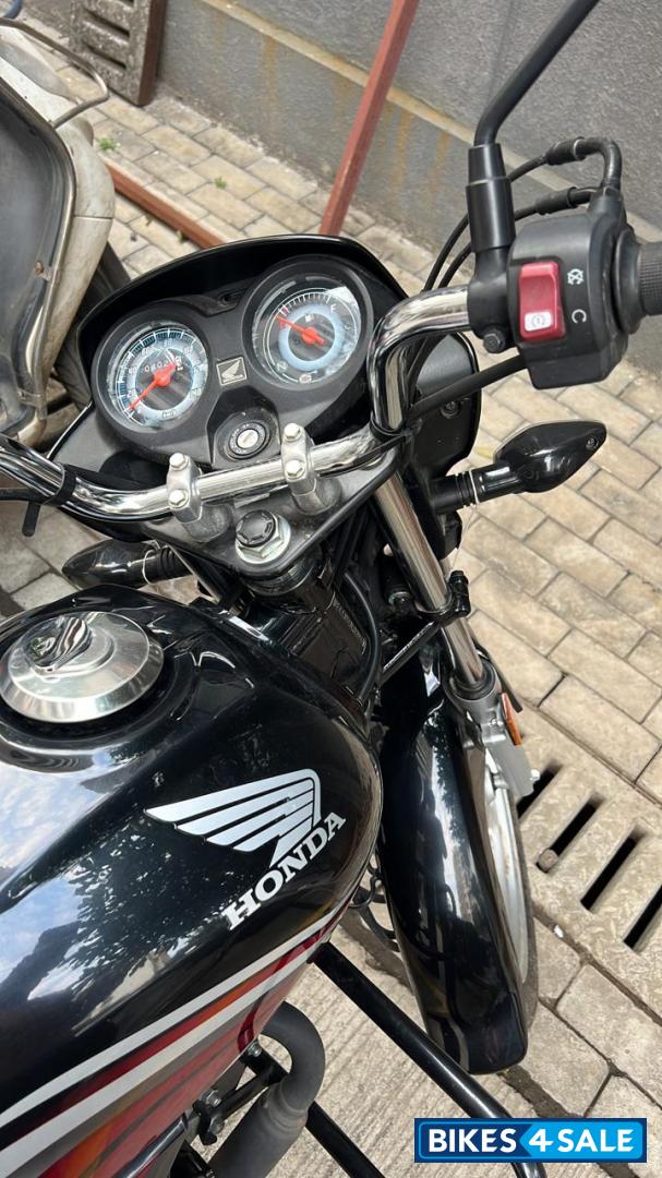 Black Red Honda CD 110 Dream