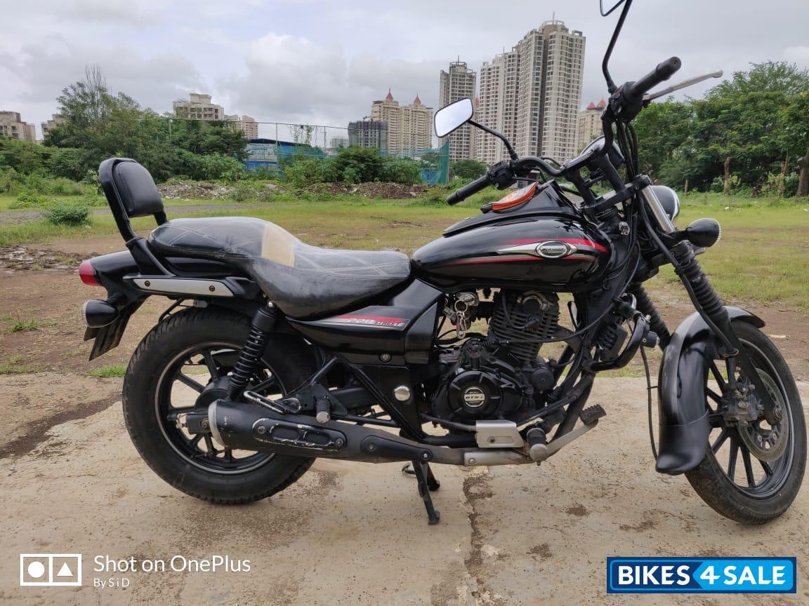 Bajaj Avenger Street 220