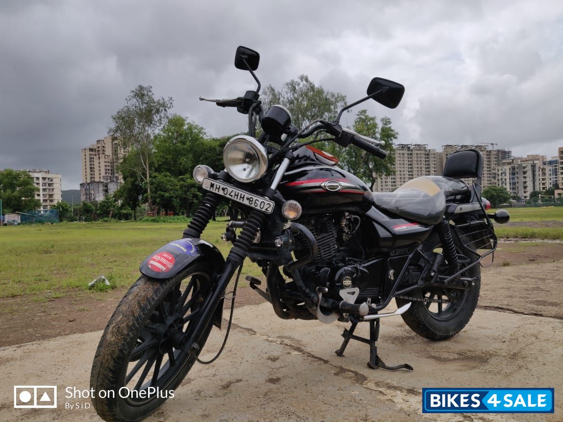 Bajaj Avenger Street 220