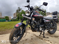 Bajaj Avenger Street 220