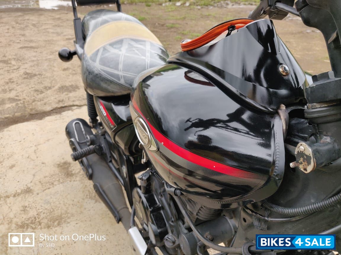Bajaj Avenger Street 220