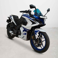 Bajaj Pulsar RS 200