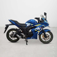 Suzuki Gixxer SF