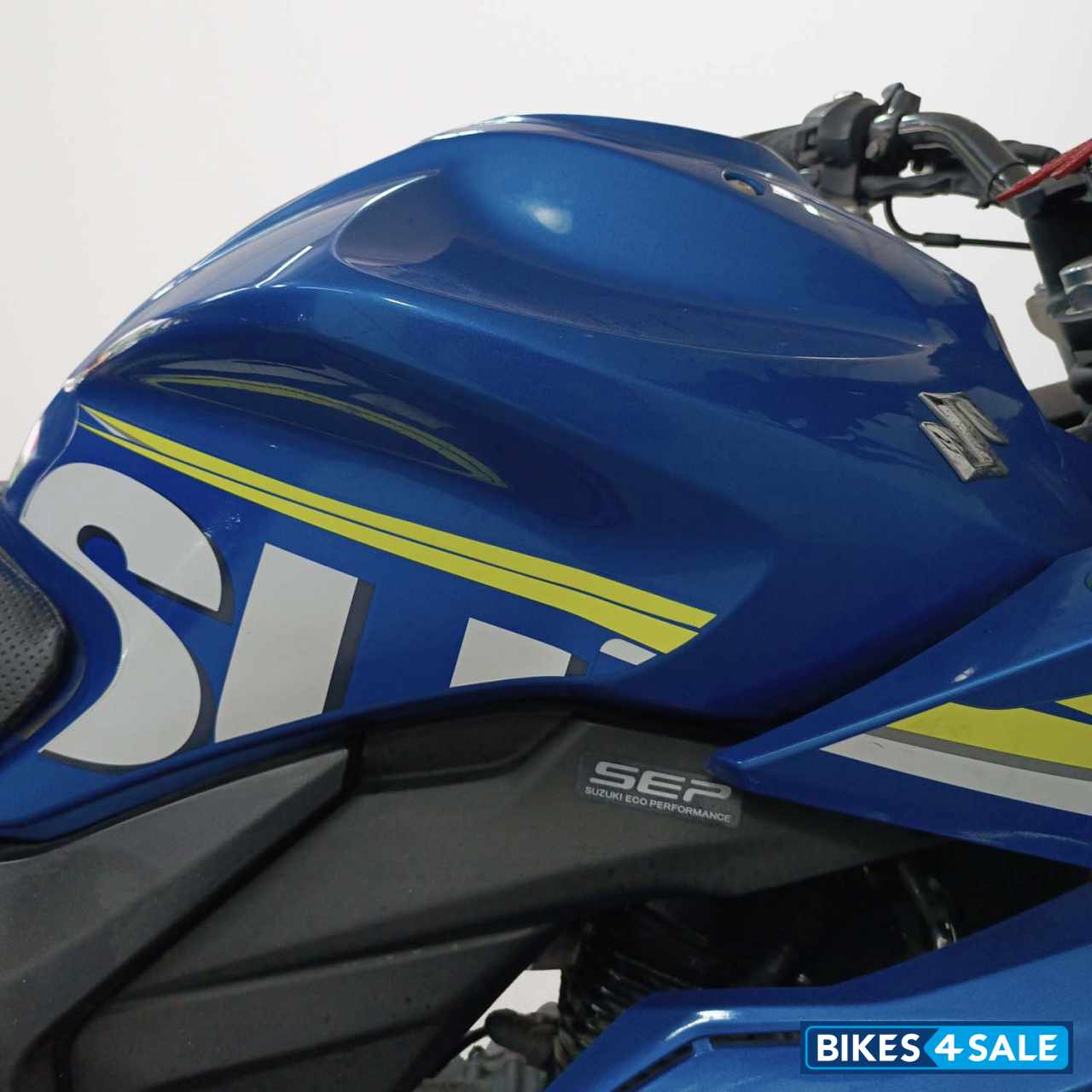 Suzuki Gixxer SF