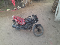 Black And Red Hero Glamour 125