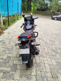 Bajaj Pulsar 180F Neon