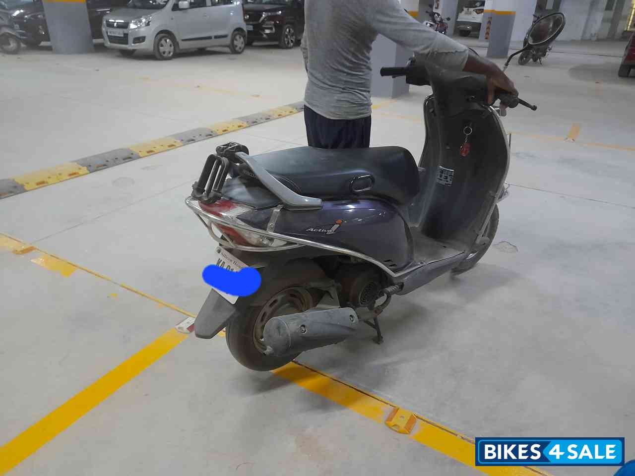 Purple Honda Activa i