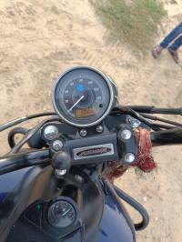 Bajaj Avenger Street 150