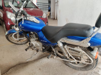 Bajaj Avenger 220 DTS-i