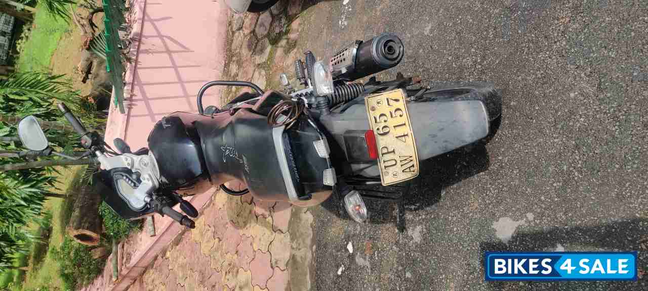 Black Bajaj Pulsar 150 DTSi