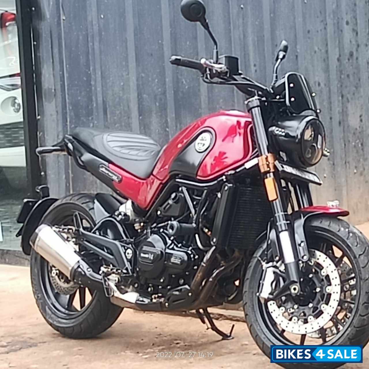 Benelli Leoncino 500 BS6