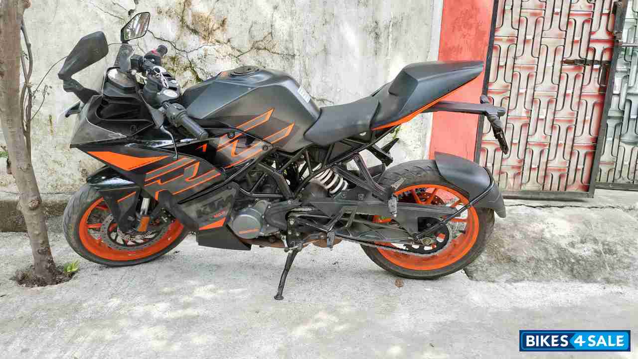 Dark Galvano Matt KTM RC 200 2020