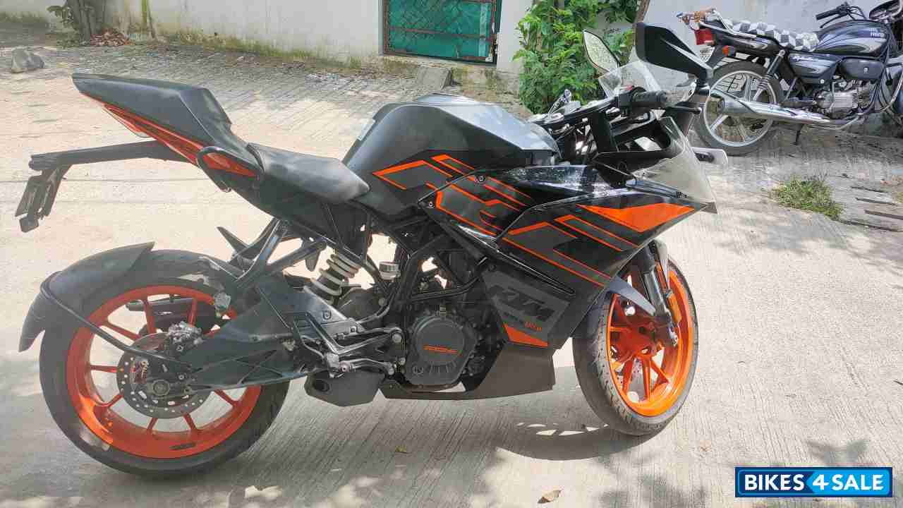 Dark Galvano Matt KTM RC 200 2020