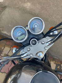 Royal Enfield Thunderbird 350