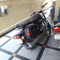 Black Royal Enfield Classic 350