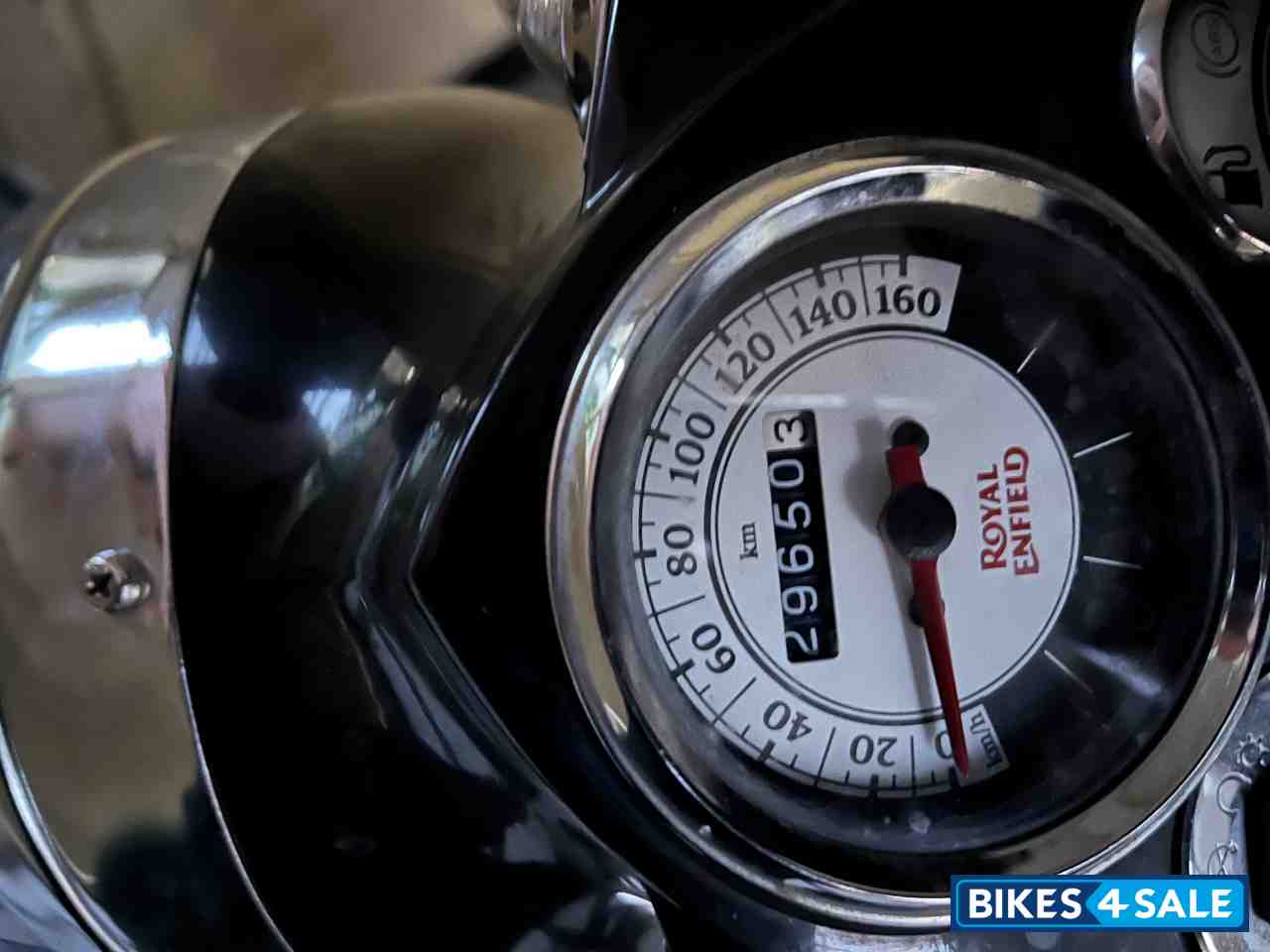 Black Royal Enfield Classic 350 Black Royal Enfield Classic 350