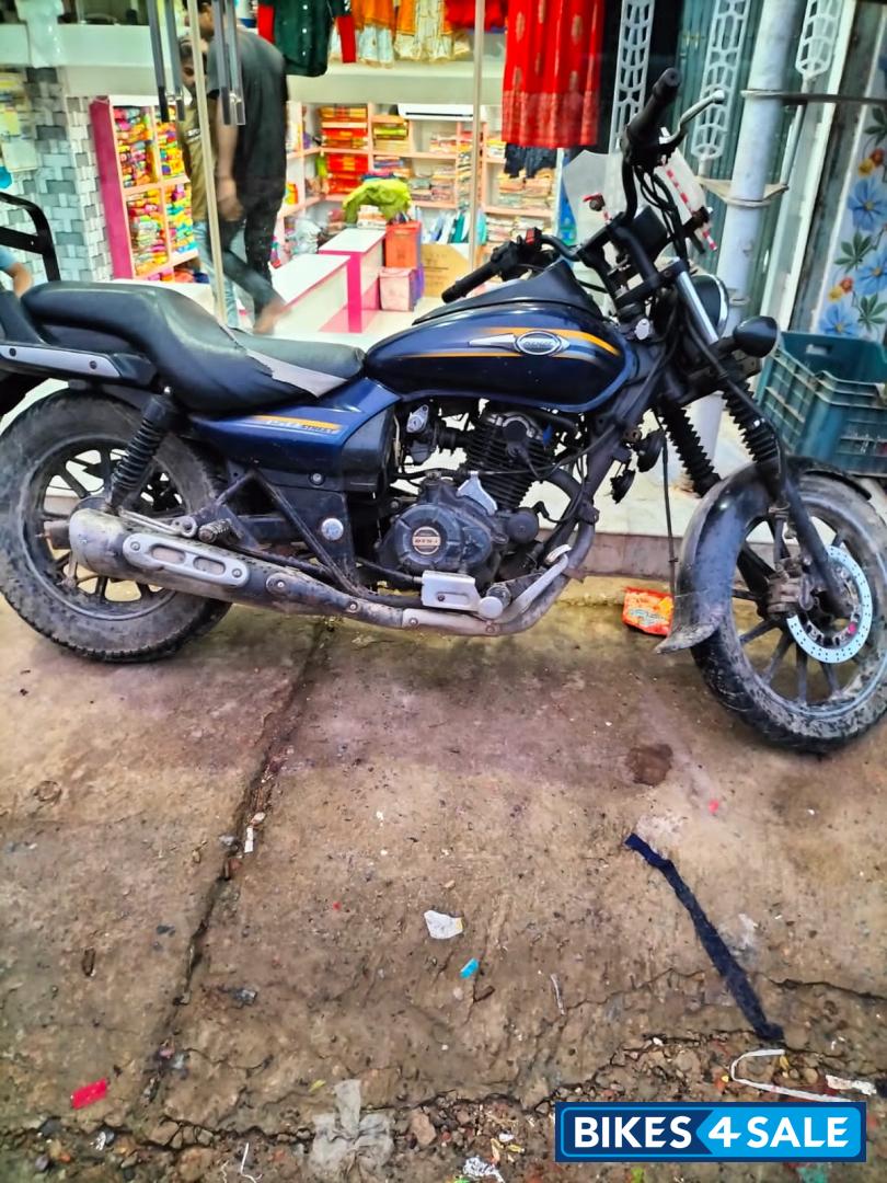 Bajaj Avenger Street 150