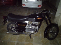 Ideal Jawa Yezdi Classic