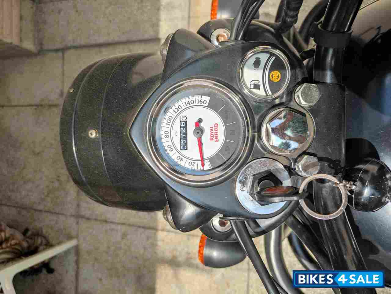 Stealth Black Royal Enfield Classic Stealth Black