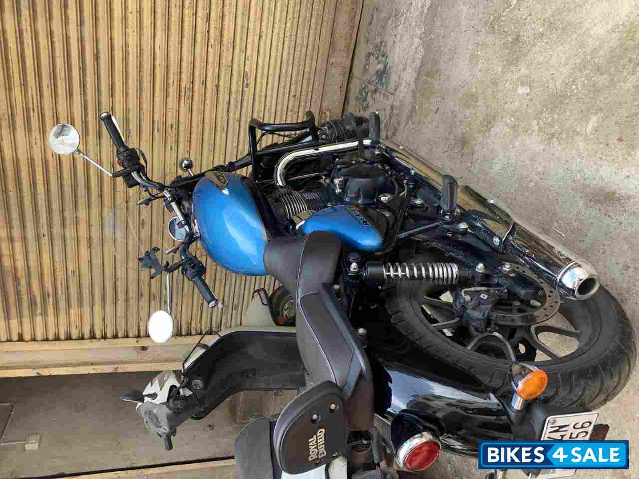 Royal Enfield Meteor 350 Supernova