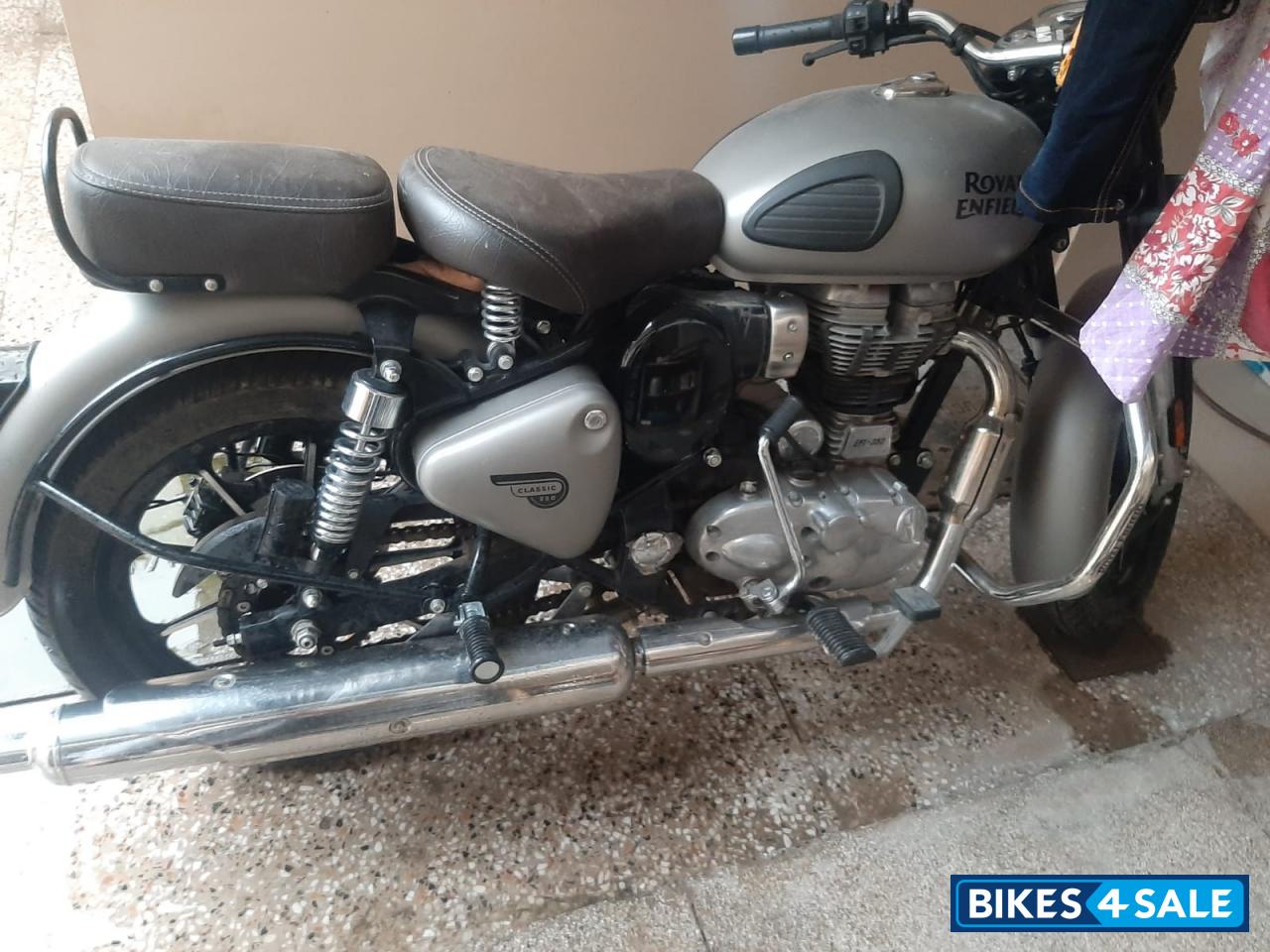 Royal Enfield Classic 350 Royal Enfield Classic 350