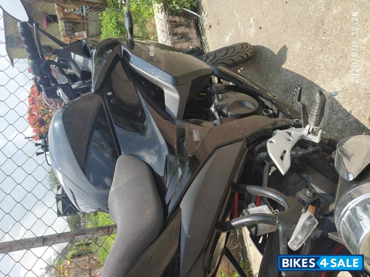 Black Suzuki Gixxer SF BS6