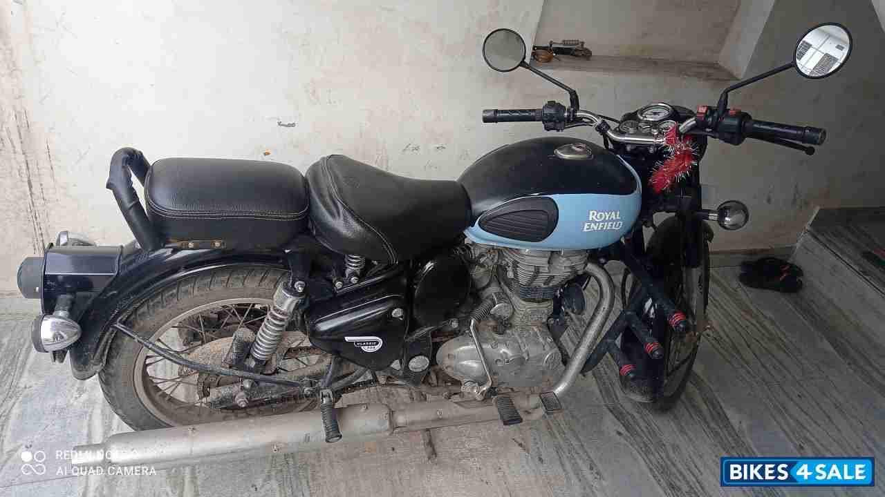 Royal Enfield Classic 350 Redditch Blue