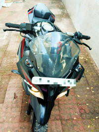 Bajaj Pulsar RS 200 ABS